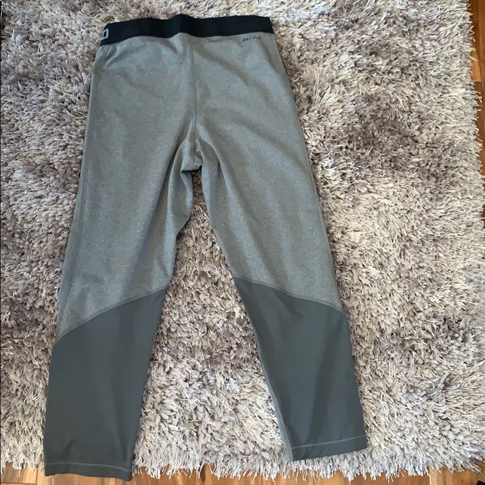 Dri-Fit Nike - Picture 3 of 3
